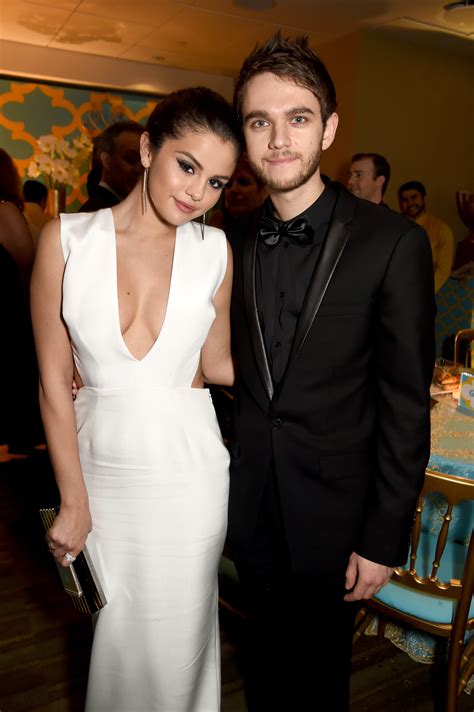 who is selena gomez dating now 2021